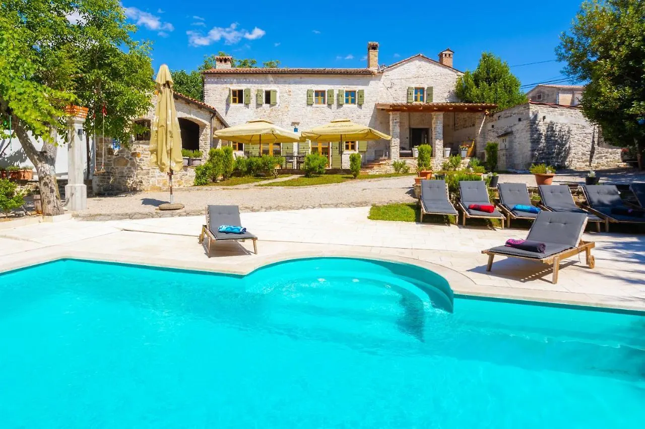 Villa Damiana