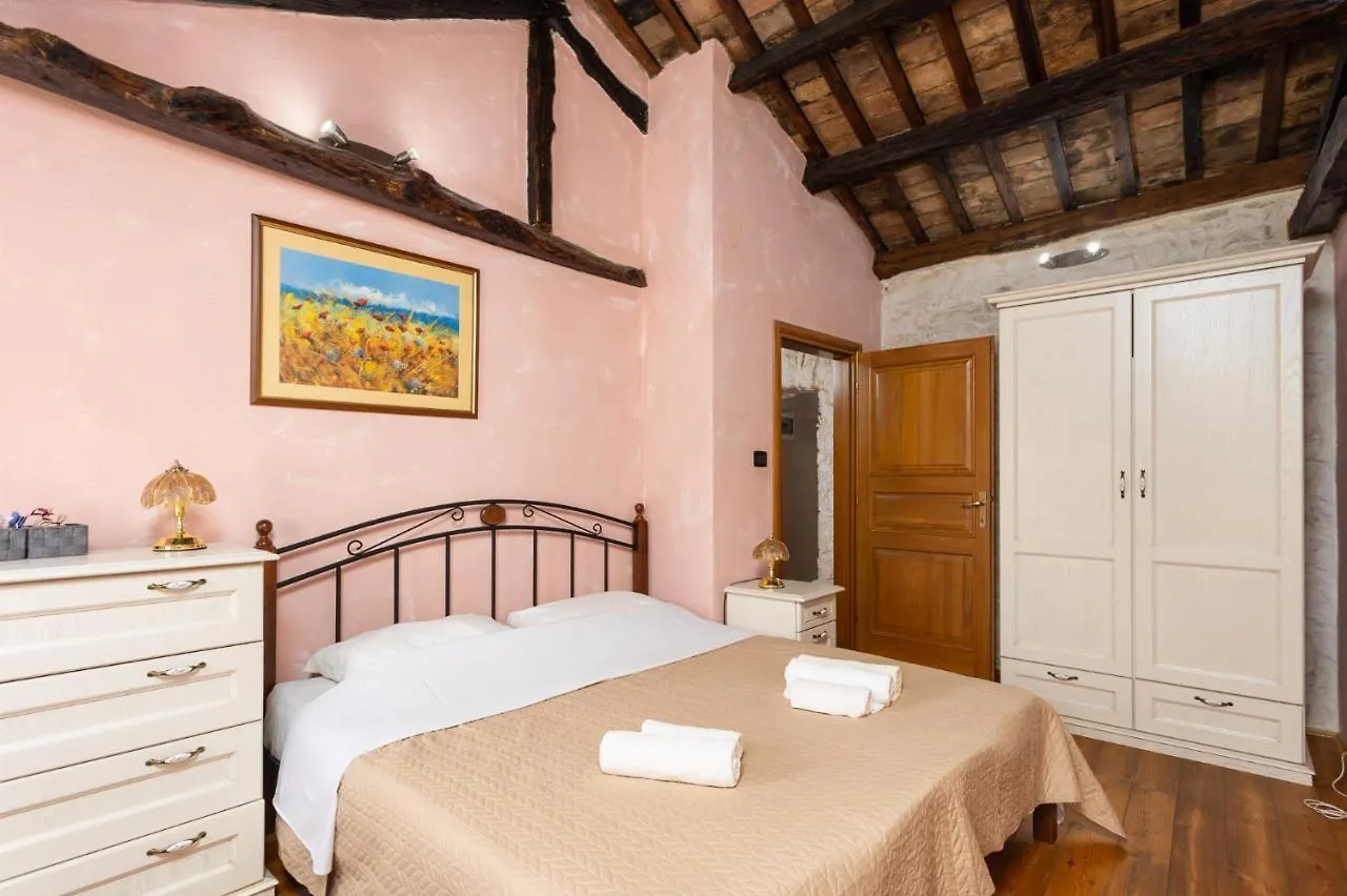 Villa Damiana Petrici Croatia