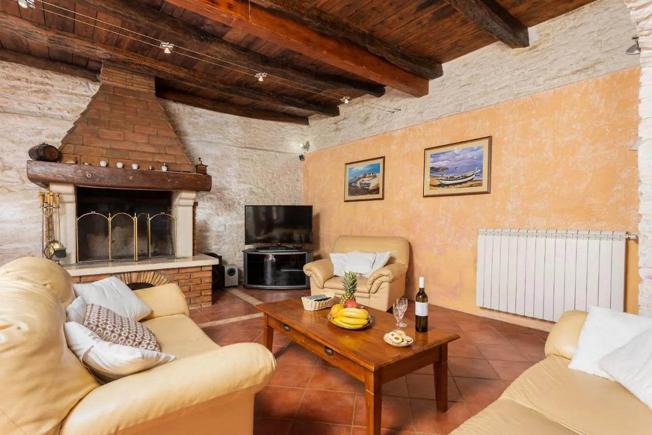 Villa Damiana Petrici Croatia