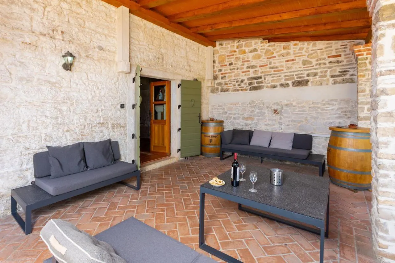 Villa Damiana Petrici